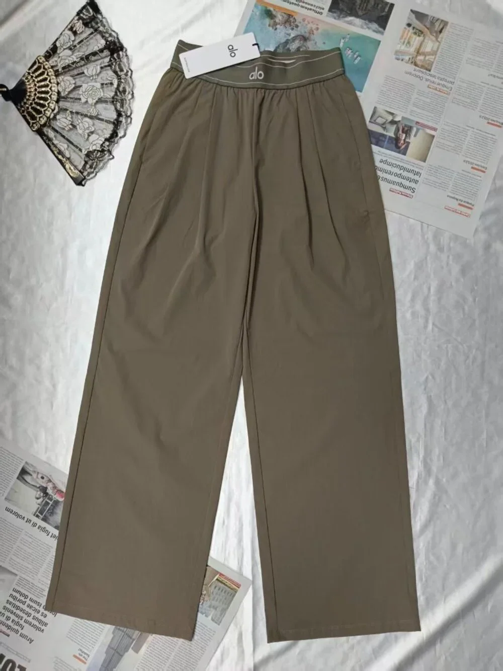 ALO Yoga nwt！these soft